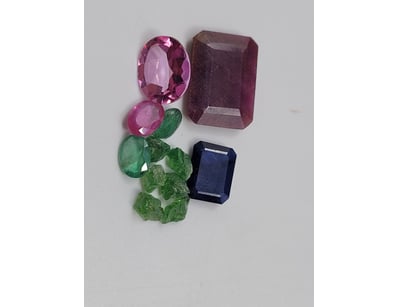 UNRESERVED Diamonds, Gemstones & Opals (A1005) - Lot 212