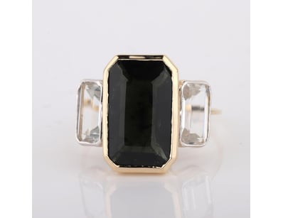 Affordable Jewellery Market (A1004) - Lot 659