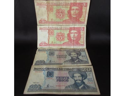 Vintage Estate Jewellery & Collectables (A992) - Lot 48