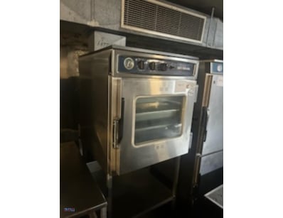 Alto Shaam, Low Temp Cook and Hold Oven Model 750-...