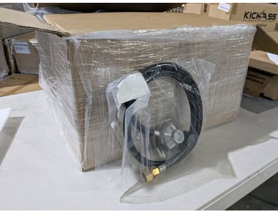 Box of Kickass Gas Hoses 

Model: KAHWSHOSENADAP...