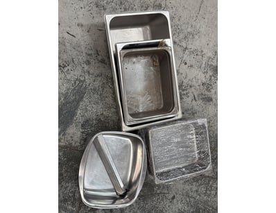 Stainless steel food pans, various sizes, various ...