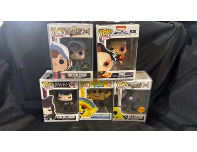 LOT OF 5 FUNKO POP COLLECTIBLE FIGURES - GRAVITY F...