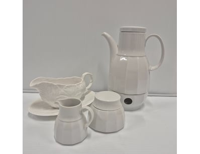Antique & Vintage Showcase (A979) - Lot 5610