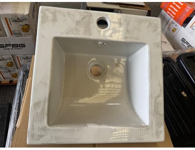 $3M Major Building Supplier - Bathroom & Kitchen... - Lot 45