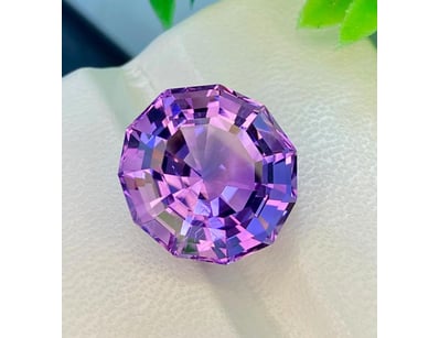 UNRESERVED Diamonds, Gemstones & Opals (A988) - Lot 551