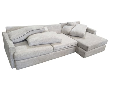 $800K Major Retailer Indoor & Outdoor Living - I... - Lot 36