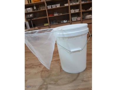 100Pcs Conical Nylon Honey Strainer 35 cm diameter...