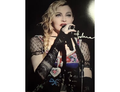 Mancave & Memorabilia (A983) - Lot 517