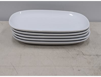 Porcelain serving tray, white

SOLD AS LOT

