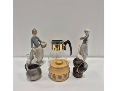 Antique & Vintage Showcase (A979) - Lot 5601