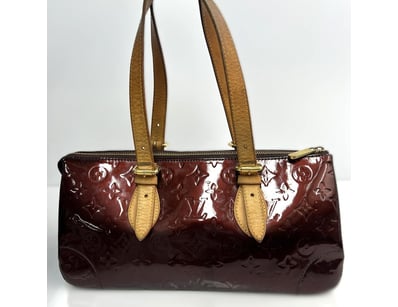 Luxury Pawnbroker Christmas Sale PART 2 (A984) - Lot 326