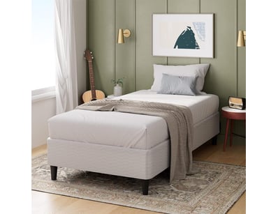 Accessories, Homegoods & Camping Gear (VICA986) - Lot 10