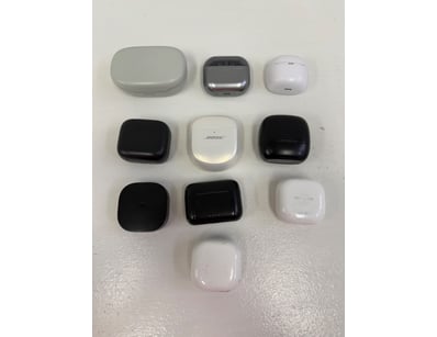 10 Assorted Brand Earbuds in Cases

SOLD AS LOT...