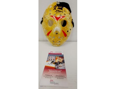 SIGNED JASON HOCKEY MASK FROM FRIDAY THE 13TH

107...