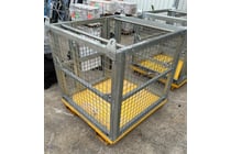 4 person crane cage Dimensions: 1200 x 1100 x
