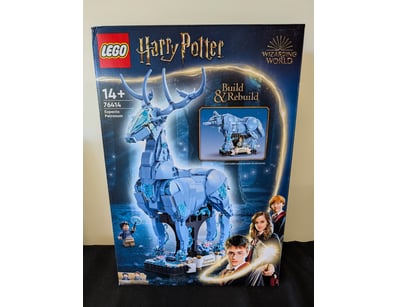 **UNRESERVED** LIFETIME COLLECTION OF LEGO PART... - Lot 606