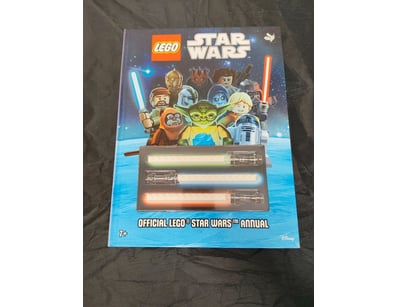 **UNRESERVED** LIFETIME COLLECTION OF LEGO PART... - Lot 639