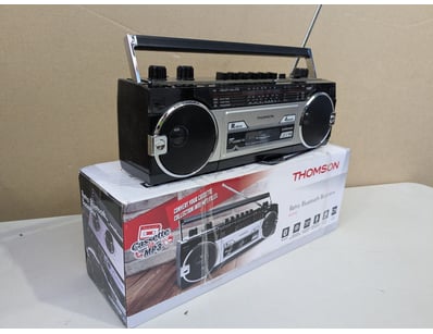 Home Entertainment, Audio & Computers (SA989) - Lot 4671