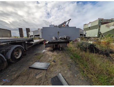2005 Lusty Low Loader 

Manufacture Year: 2005
...