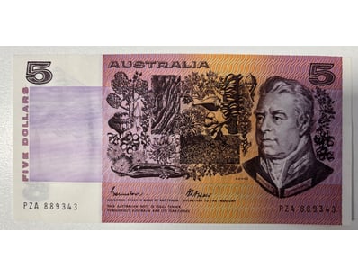 AUSTRALIAN FIVE DOLLAR NOTE, R209B (AUNC)

CV: $...