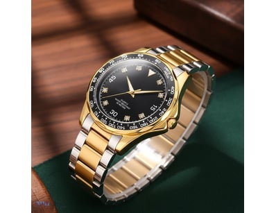 MEN'S QUARTZ WATCH WITH ORIGINAL BOX  

Total Item...