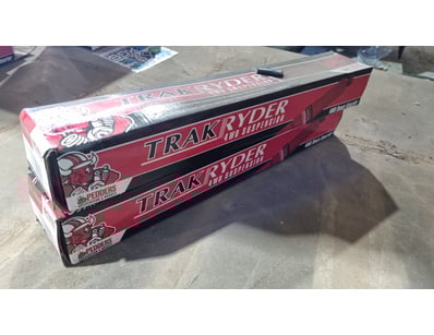 MOSTLY UNRESERVED 4x4 WORKSHOP BUSINESS CLOSURE... - Lot 210