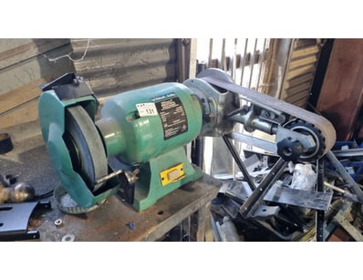 MOSTLY UNRESERVED 4x4 WORKSHOP BUSINESS CLOSURE... - Lot 131