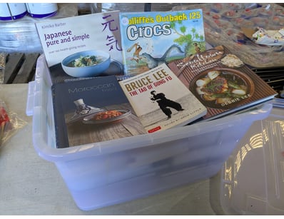 Extensive collection of cookbooks and lifestyle bo...