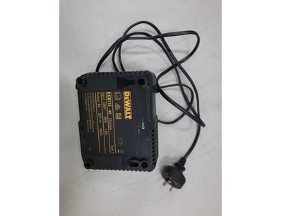 Police Seized Property & Unclaimed Jewellery (A... - Lot 377