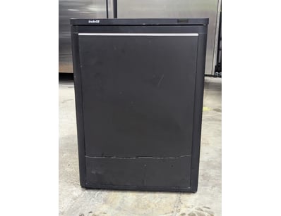 House & Homewares (A91000) - Lot 1880