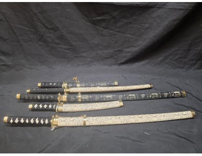 Antiques, Vintage & Interior Treasures (A1005) - Lot 801