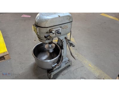 Robot Coupe Dough Mixer, Model: YR202, 20L, 240V