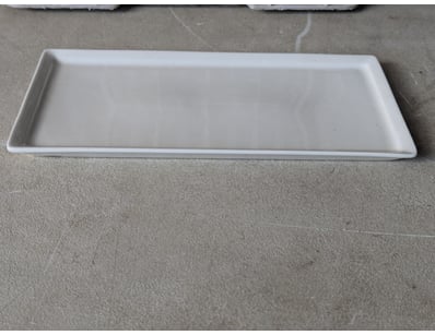 Serving platters, white ceramic, 28.5cm x 14cm

...