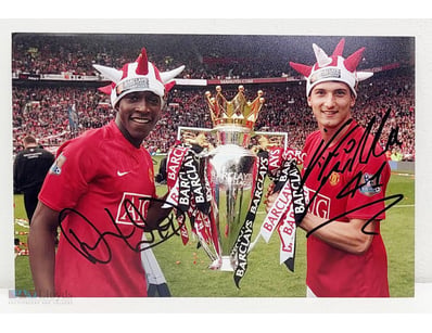 DANNY WELBECK & FEDERICHO MACHEDO HAND SIGNED MANC...