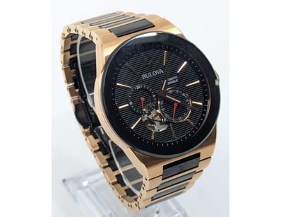 Affordable Watch Market (A995) - Lot 1060