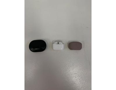 Samsung, Sony, JLAB Earbuds in cases 

SOLD AS L...