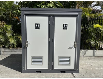 Machinery, Portable Buildings & Gates - Lot 7