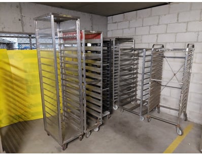 Abandoned Basement Catering Equipment - UNRESER... - Lot 162