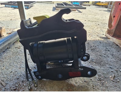 Machinery, Trucks & Attachments - Lot 36