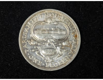 1927 AUSTRALIAN 8 PEARL PARLIAMENT HOUSE FLORIN
...