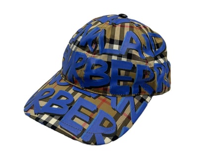 Luxury Pawnbroker Christmas Sale PART 1 (A984) - Lot 380