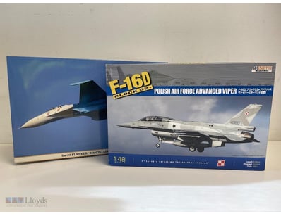 KINETIC MODEL KITS AIRCRAFT COLLECTION - F-16D POL...