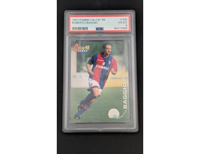 RARE & COLLECTABLE GRADED TRADING CARDS (A976) - Lot 4074