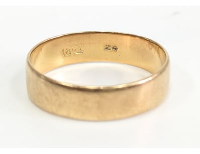 18K GOLD PLAIN BAND RING

