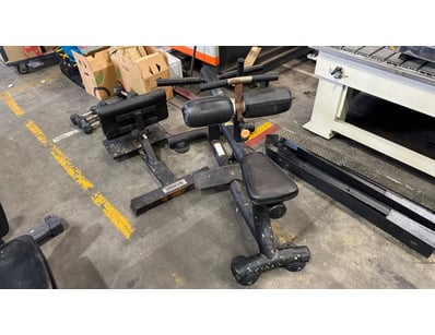 2 x exercise machines

