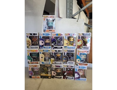 The Curio Collection (A985) - Lot 1032