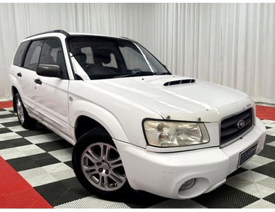 <b>2004 Subaru Forester X - White - 330,094km - 2....