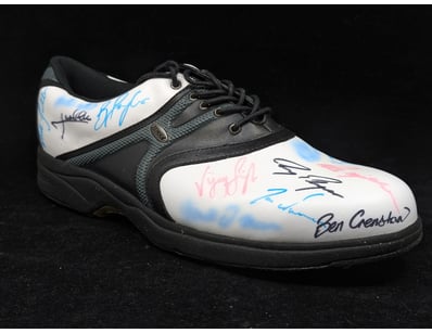 SIGNED GOLF SHOE WITH VARIOUS PLAYER SIGNATURES
...
