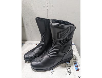 Motorcycle Apparel & Accessories (NSWA981) - Lot 164